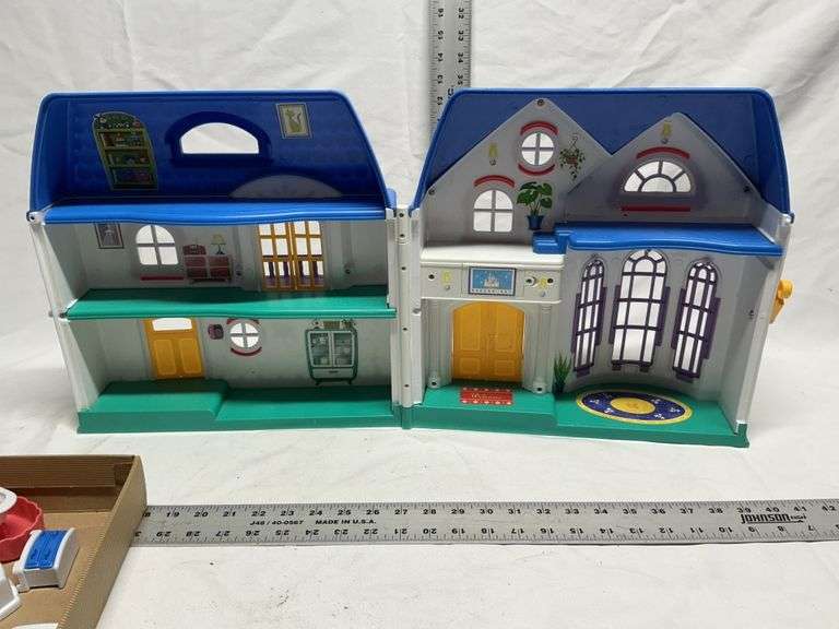 Playhouse and accessories