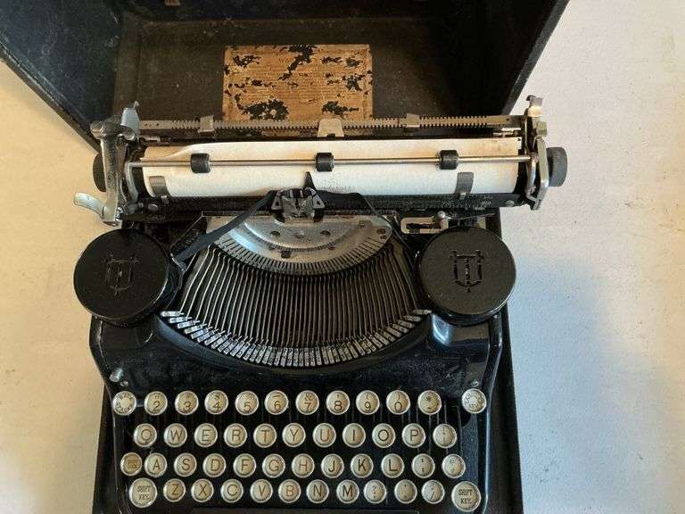 Underwood typewriter