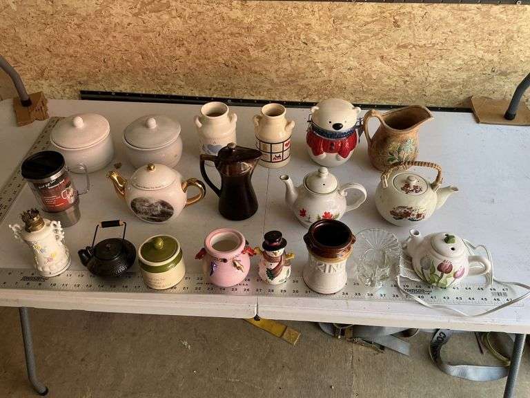 Teapots/canister etc.