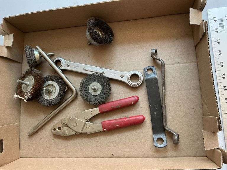 Assorted tools