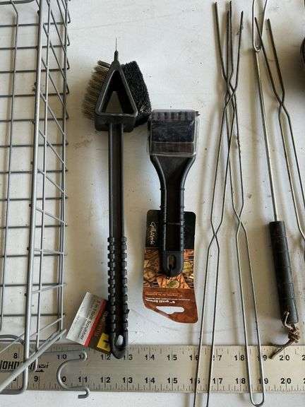 Pie makers/hotdog sticks etc.