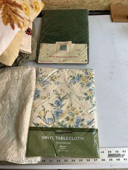 Tablecloths and towels etc.