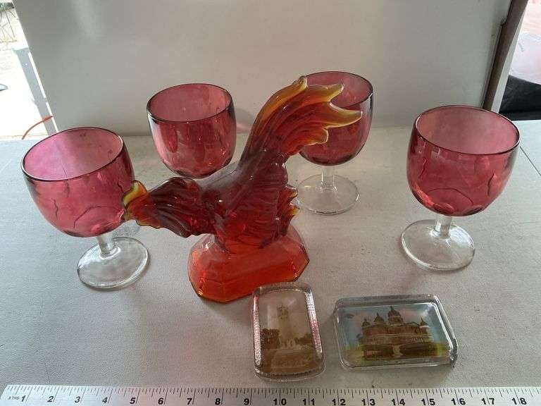 Glasses, rooster-(chipped beak)