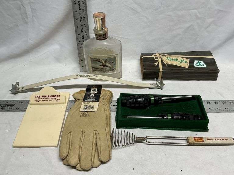 Gloves, advertising items