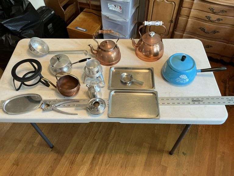 Tea pots and trays, etc.