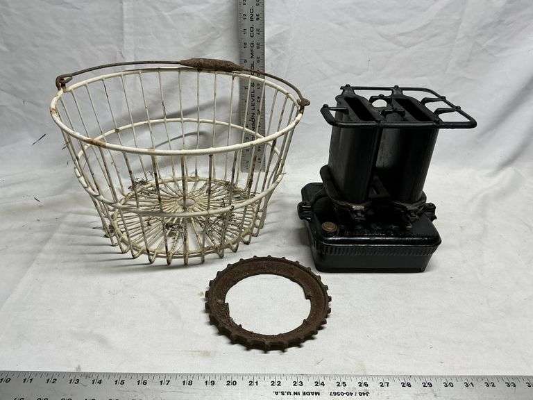 Burner, egg basket