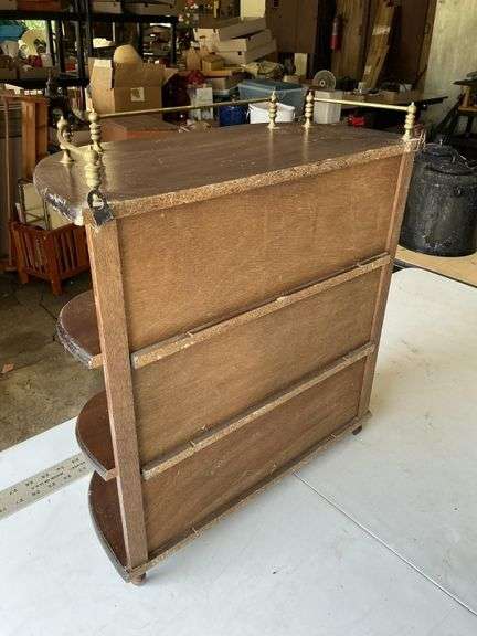 Cabinet/shelf