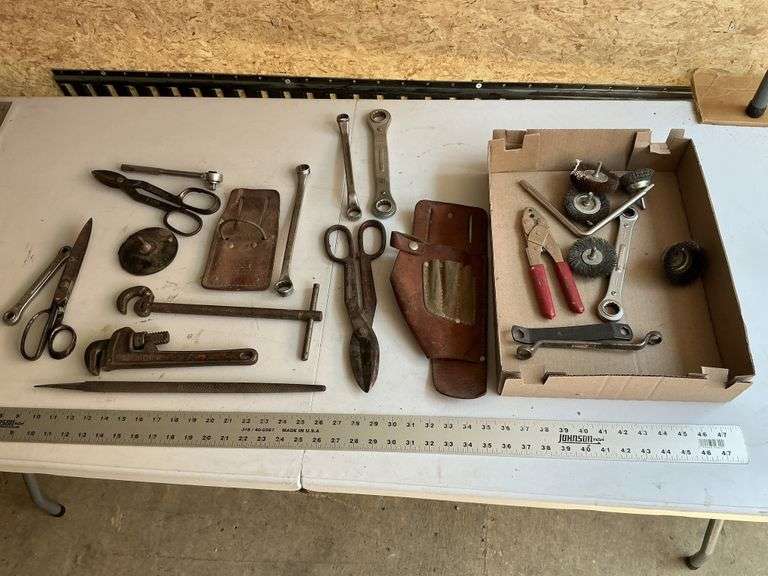 Assorted tools