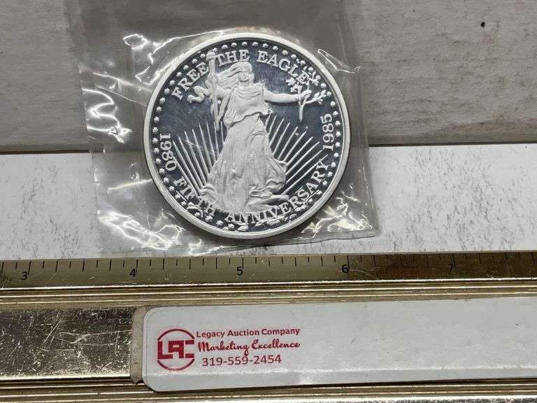 1985 Free the Eagle 2 Troy ounce .999 fine silver