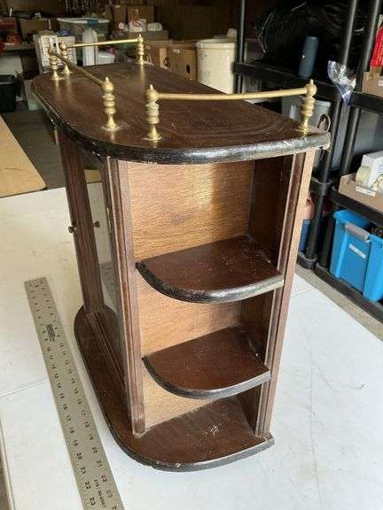 Cabinet/shelf