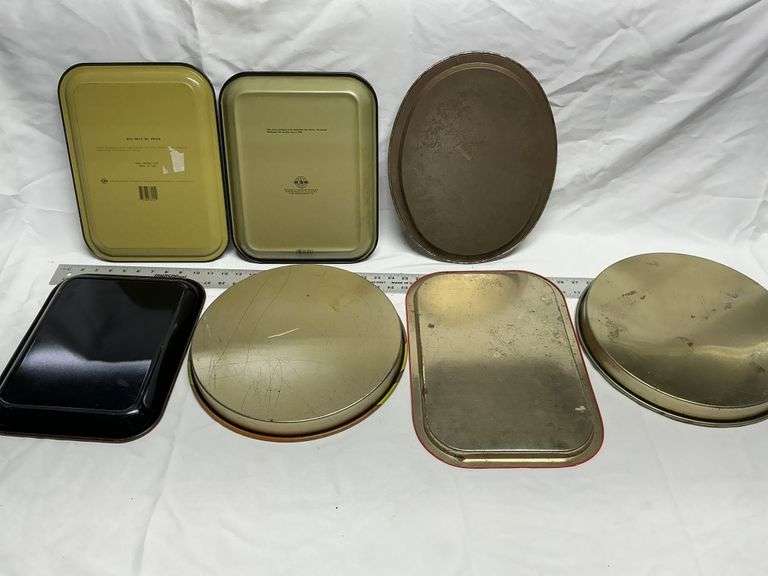 Assorted trays