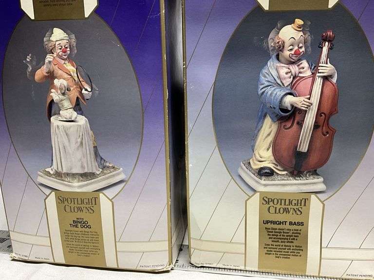 Melody in Motion, hand-painted porcelain music