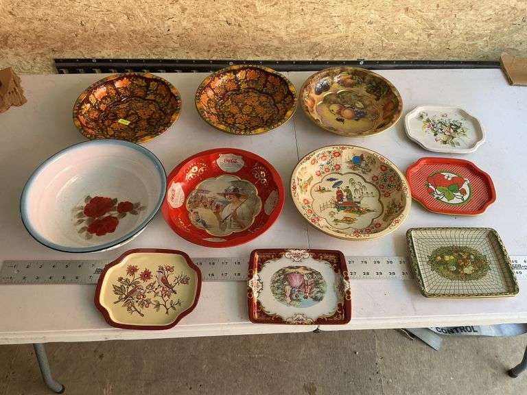 Metal trays