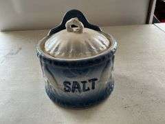 Salt crock – lid is cracked