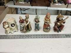 Porcelain figurines