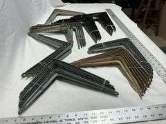 Shelving brackets