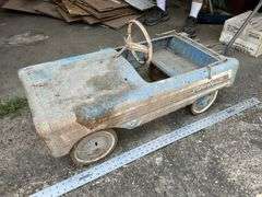 Suburbanite pedal car