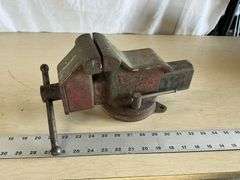 4" vise