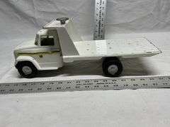 Ertl JD dealer implement truck