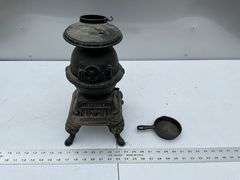 Miniature spark cast stove