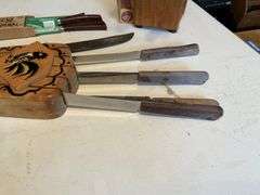 Assorted knives