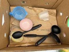 Knives and kitchen utensils, plasticware, etc.