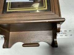 Regulator wall clock