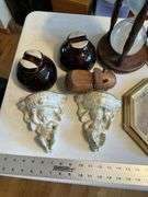Hourglass/wall hangings and decor