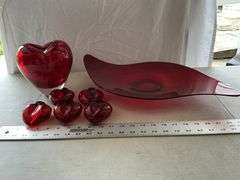 Red glass hearts & platter