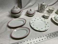 Royal York shamrock porcelain dishes, etc.