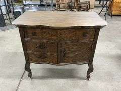 Dresser 35" x 20" x 30"