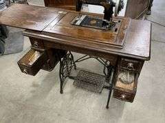 Minnesota sewing machine and sewing machine