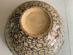 16" Roseville bowl