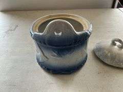 Salt crock – lid is cracked