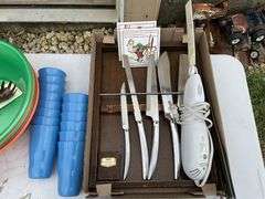 Knives and kitchen utensils, plasticware, etc.