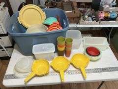 Tote of Tupperware