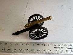 Brass/cast-iron cannon