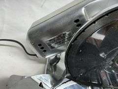 Meat slicer