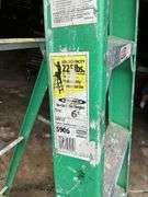 Werner 6' fiberglass step ladder