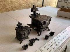 Miniature cast-iron stoves