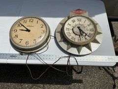 GrainBelt/Telechron clocks