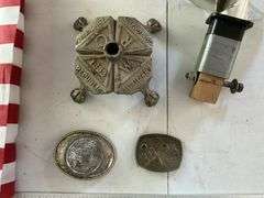 Boat prop/metal base/belt buckles