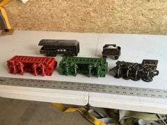Cast iron train and train cars
