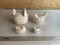 Ceramic/glass hen on the nest/turkey on the nest