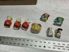 Vintage Japan miniature creamers and salt/peppers