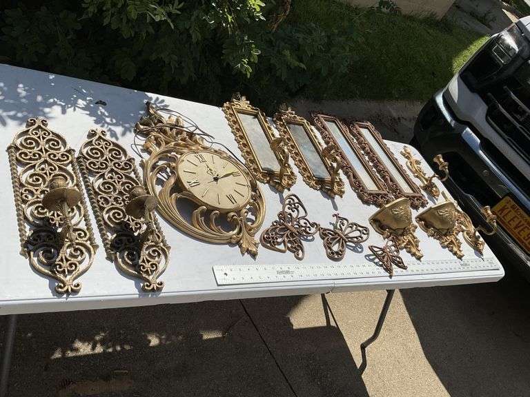 Decorative wall hangings