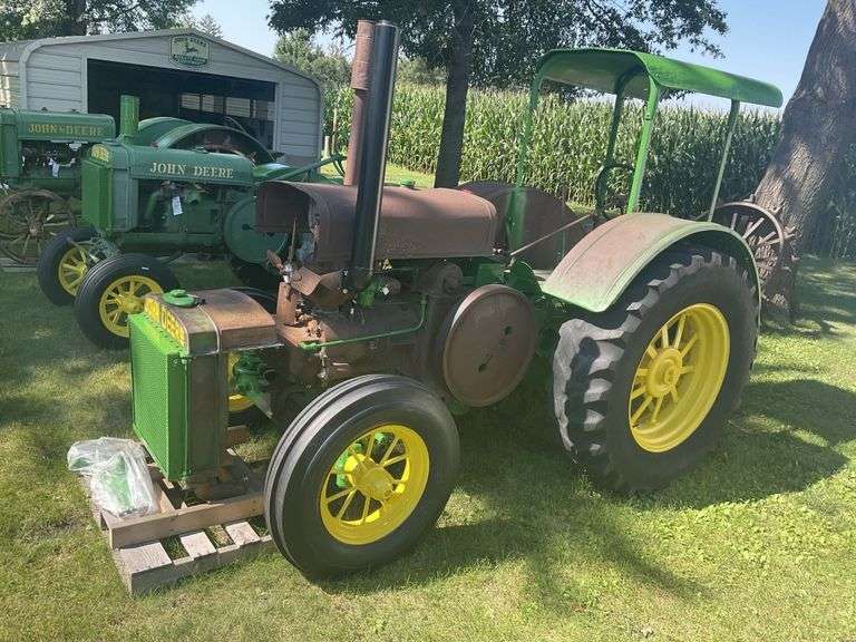 1936 John Deere D tractor