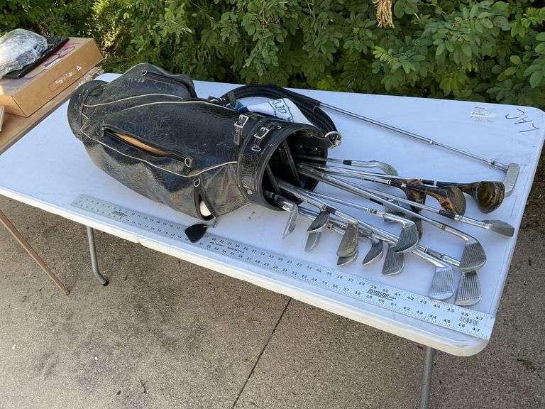 Vintage golf clubs