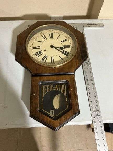 Regulator clock