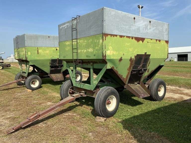 Dakon 300 gravity wagon